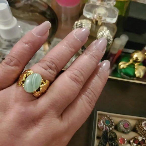 Delicate Gold Metal Leaves Blue Resin Maple Leaf Ring - Picture 8 of 9